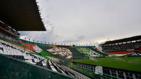 que pasó con el estadio leon