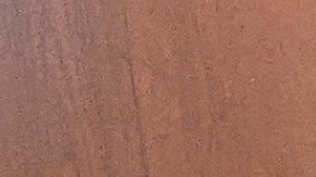 Un grupo de personas de la tercera edad participan en la clase de arte. (Jacqueline García/La Opinión)