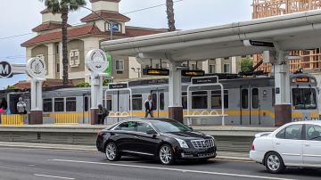 El servicio de Metro Los Ángeles no cerrará sus servicios durante la epidemia del coronavirus COVID-19. (Jacqueline García/La Opinión)