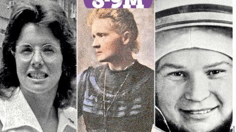La científica Marie Curie (centro), nacionalizada francesa, fue la primera mujer en ganar un Premio Nobel.