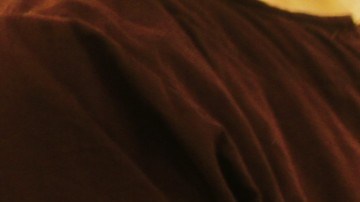 Hay telas tan delicadas como las flores que necesitan cuidados especiales.