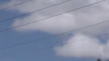 Luis Herrera asegura que fue despedido temporalmente por no querer sacarse la mascarilla mientras trabajaba como guardia de seguridad.