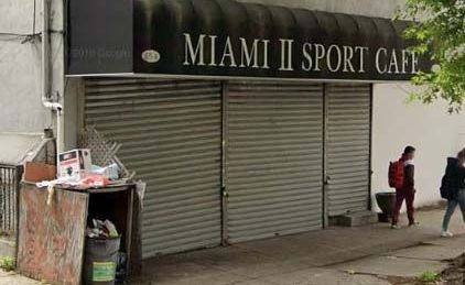 Las autoridades clausuraron "Miami II Sport Café" por operar ilegalmente en NYC.