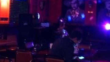 El cierre de restaurantes y bares afecta a empresarios.