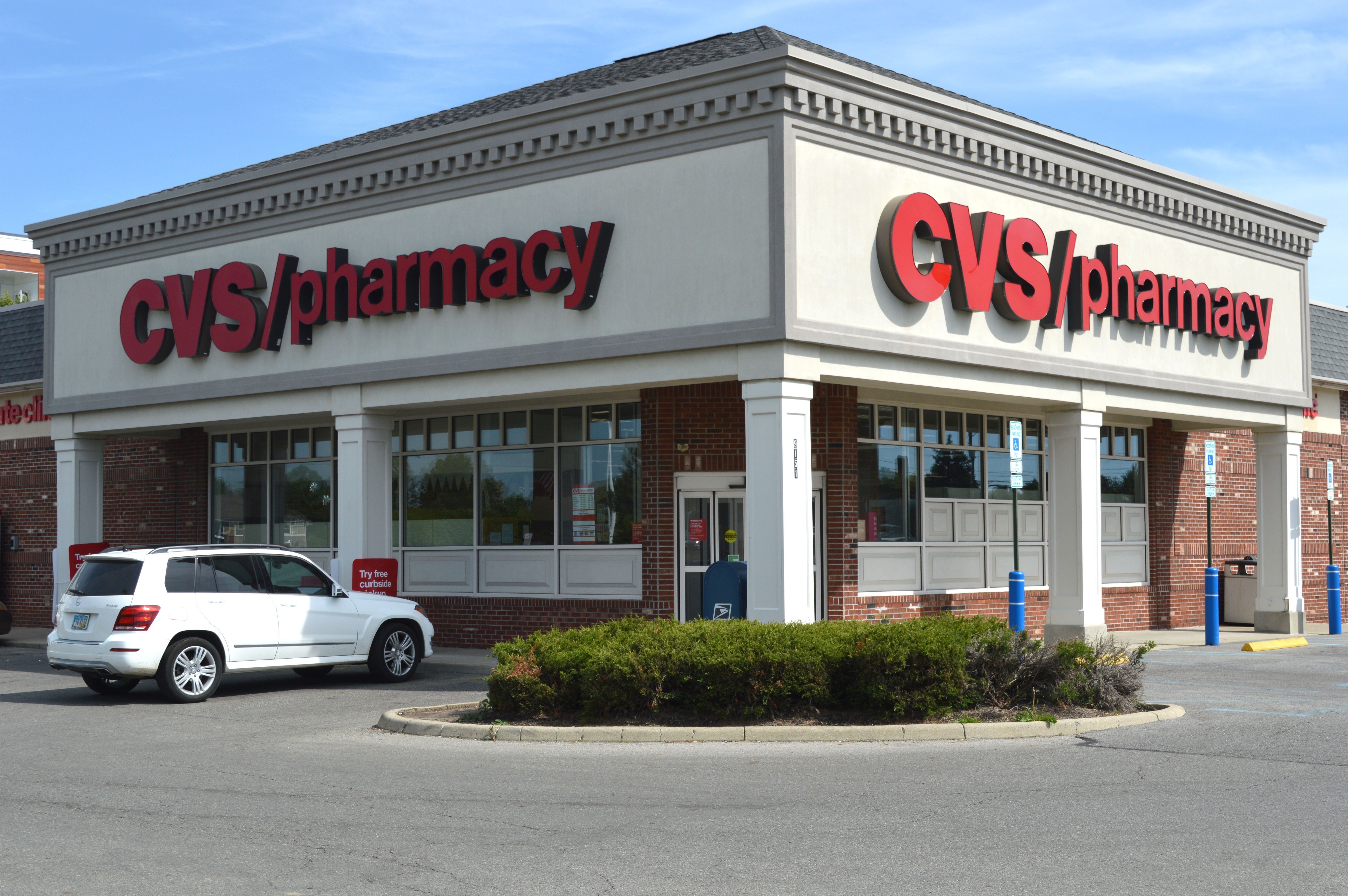 cvs pharmacy y mas