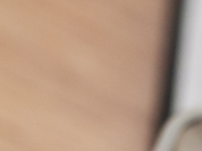 Palabra de impuesto y número 2020 en calculadora. Concepto de negocio y tributario. Impuesto sobre la remuneración en 2020 años.