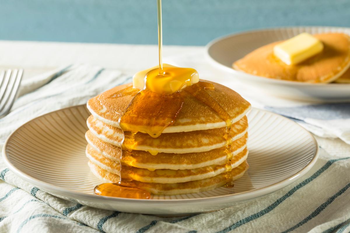 De qué está hecha la harina para pancakes? Conoce una receta saludable para  prepararlos en casa - La Opinión