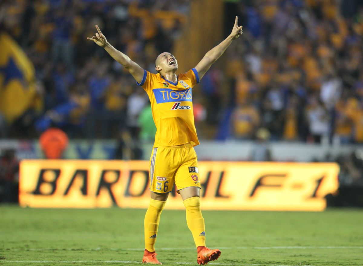 Jorge Torres Nilo, defensa de Tigres.