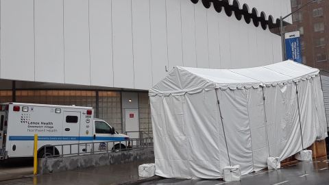 Morgue externa en hospital Lenox, West Village, NYC