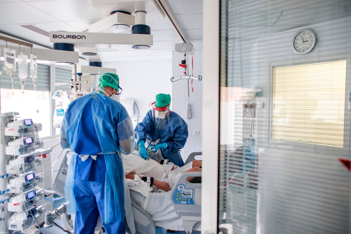 Si Te Cortas Las Venas Cuanto Tardas En Morir