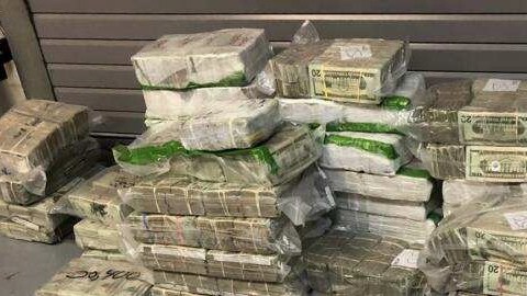 Decomiso dinero