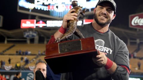 Steve Pearce dice adiós a los diamantes después de 13 temporadas en las Mayores.