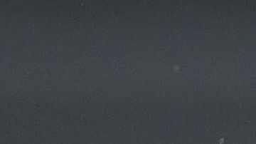 Imágenes como estas son muy comunes durante los partidos de fútbol, pero ahora son un foco de contagio.