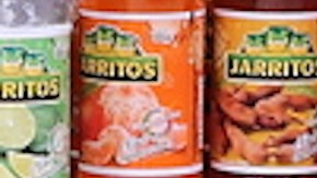 Jarritos refresco azúcar bebidas Estados Unidos dinero máscaras Diego Luna