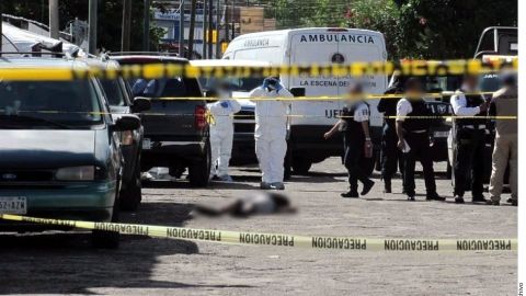 En medio de la pandemia del coronavirus la violencia no cesa.