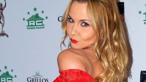 Michelle Vieth.