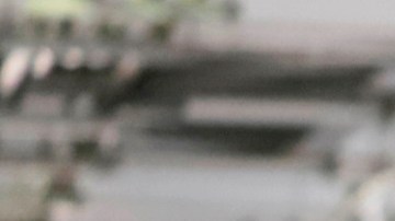 Personas hacen fila para entrar a un supermercado en San Juan (Puerto Rico).