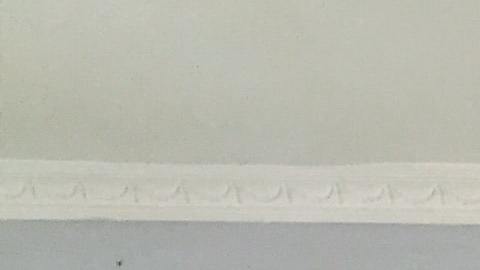 Cuadros, pintura, gabinetes y cualquier pieza puede ayudar a darle vida a tu pared.
