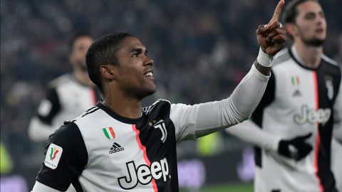 douglas costa