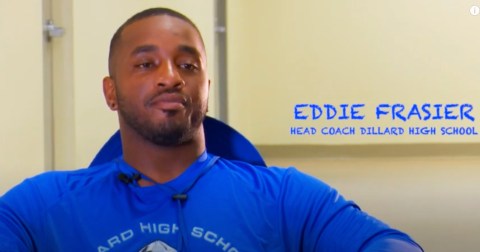 El entrenador Eddie Frasier en una imagen de una entrevista publicada en YouTube.