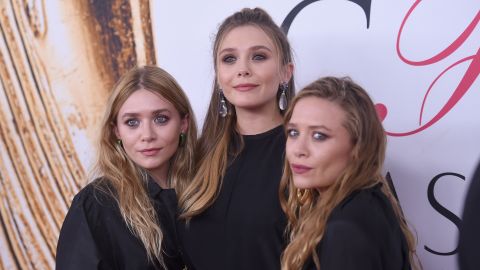 Mary-Kate, Ashley y Elizabeth Olse.