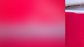 No hay un mínimo de compra para que te den la hamburguesa gratis.