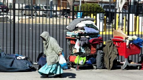 Del total de contagiados también se confirmaron 100 casos de personas sin hogar. / foto: archivo.