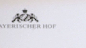 El empresario llevará a cabo una serie de pasos para el regreso seguro de sus empleados.