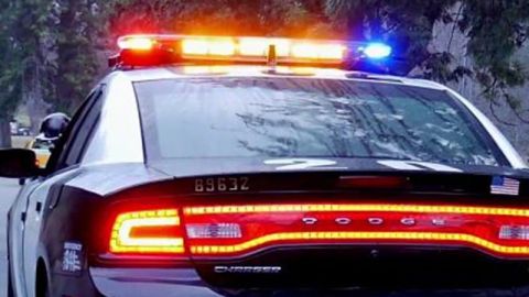 Atacan a policías de Michoacán.