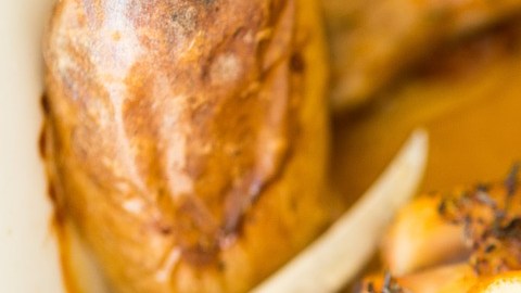 Pollo con gran aroma y sabor, bajo en grasas y bajo en calorías.