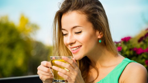 té