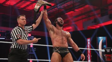 McIntyre hizo su sueño realidad al consagrarse como campeón de WWE.