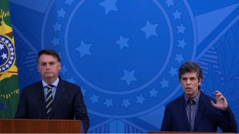 El presidente Jair Bolsonaro había designado a Nelson Teich como ministro de Salud el 16 de abril.