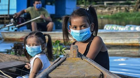 río Amazonas se ha convertido en una "avenida de contagio" en América Latina.