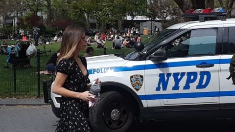 NYPD atenta en los parques llenos hoy