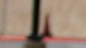 -FOTODELDIA- AME2487. TEGUCIGALPA (HONDURAS), 27/05/2020.- Trabajadores de transporte público cierran el paso en una calle durante una protesta este miércoles, en Tegucigalpa (Honduras). El transporte público de Honduras prevé manifestaciones en al menos las dos principales ciudades, Tegucigalpa y San Pedro Sula, para exigir al Gobierno que se les permita regresar a sus actividades, paralizadas desde marzo a causa de la pandemia de COVID-19. El domingo, el Gobierno extendió hasta el 31 de mayo la alerta roja y el toque de queda que rige desde mediados de marzo. EFE/Gustavo Amador