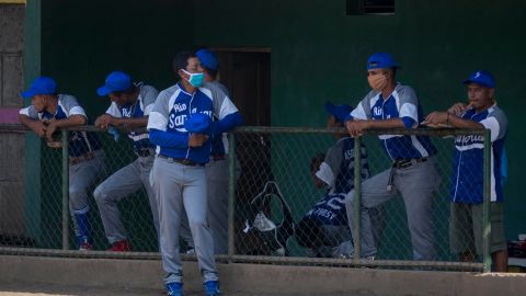 La Comisión Nicaragüense de Beisbol Superior se había negado a suspender la competición.