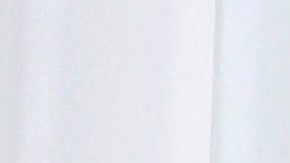 Adamari Lopez explica como las inundaciones en valencia han afectado a su familia