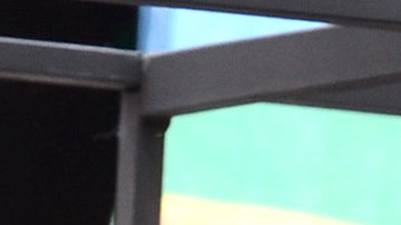 Diego Boneta vive la cuarentena en compañía de sus dos hermanos y de sus papás.