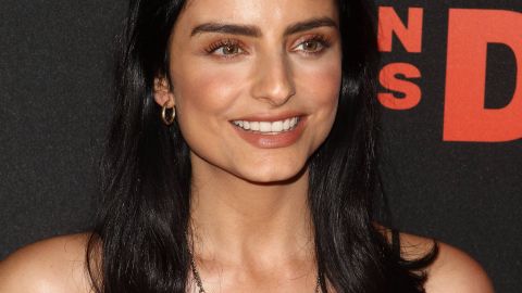 Aislinn Derbez.