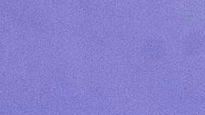 Personal médico trabaja al interior de un avión ambulancia con pacientes contagiados con COVID-19, en Manaos.