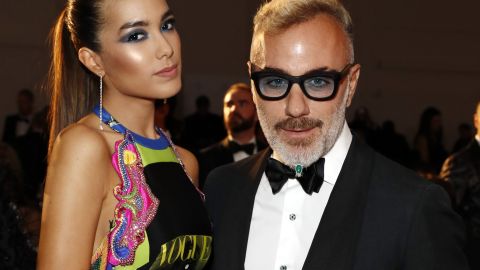 Gianluca Vacchi y Sharon Fonseca.