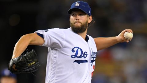 A pesar de los históricos contratos de Mike Trout y Gerrit Cole, Clayton Kershaw es el de mayores ingresos en 2020.