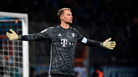 Manuel Neuer fue compañero del "fallecido" en las inferiores del Schalke 04.