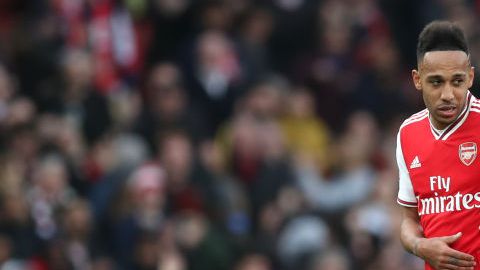 Pierre-Emerick Aubameyang y Alexandre Lacazette en un partido de Arsenal.
