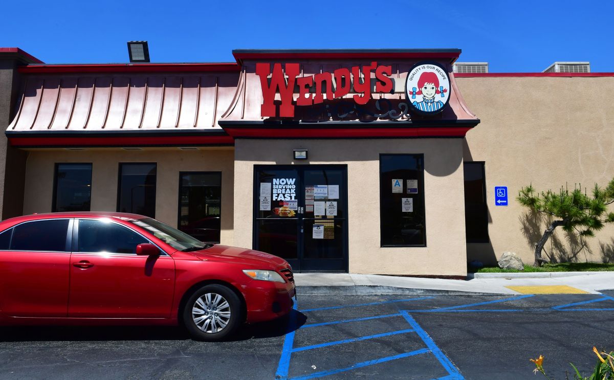 El 18% de los restaurantes Wendy's sufren escasez de carne de res.