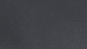 Autos de la Policía arden durante los disturbios en el oeste de L.A.