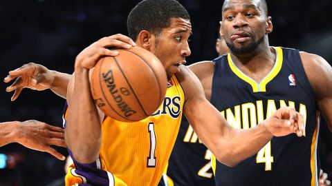 Darius Morris jugando con los Lakers en 2012.