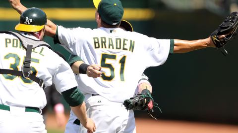 Dallas Braden se convirtió en el lanzador 19 de la historia en tirar un Juego Perfecto en Ligas Mayores.