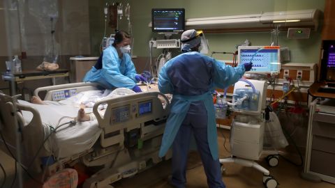 Bay Area Hospital Workers On The Frontlines Of COVID-19 Pandemic
SAN JOSE, CALIFORNIA - MAY 21: (EDITORIAL USE ONLY) Nurses care for a coronavirus COVID-19 patient in the intensive care unit (I.C.U.) at Regional Medical Center on May 21, 2020 in San Jose, California. Frontline workers are continuing to care for coronavirus COVID-19 patients throughout the San Francisco Bay Area. Santa Clara county, where this hospital is located, has had the most deaths of any Northern California county, and the earliest known COVID-19 related deaths in the United States. (Photo by Justin Sullivan/Getty Images)